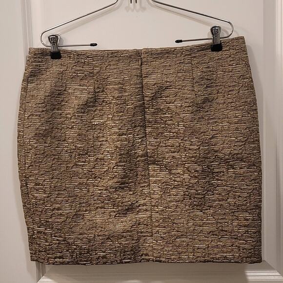 Michael Kors Gold Brocade Mini Skirt - Picture 7 of 8